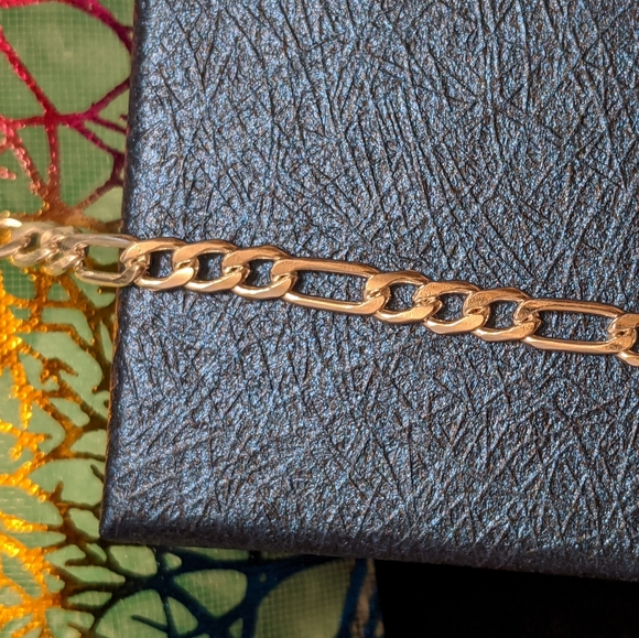 Figaro Silver Chain - Picture 5 of 6